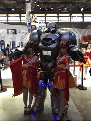 機(jī)甲“開(kāi)出”次元墻 ChinaJoy驚現(xiàn)神秘機(jī)器人NK01 次元墻